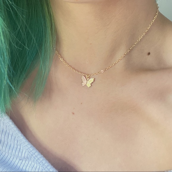 RESTOCKED! golf butterfly necklace (buy 1 get two free!!!) - Picture 3 of 6
